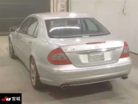Mercedes-Benz E CLASS лот № 4412 оценка 4  с аукциона в Японии 1