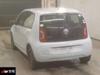 Volkswagen UP лот № 4645 оценка 3.5  с аукциона в Японии 1