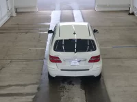 Mercedes-Benz B CLASS лот № 7028 оценка 3.5  с аукциона в Японии 2