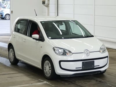 Volkswagen UP  с аукциона в Японии