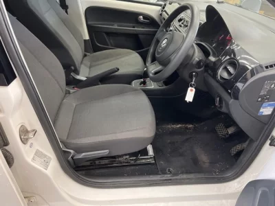 Volkswagen UP  с аукциона в Японии