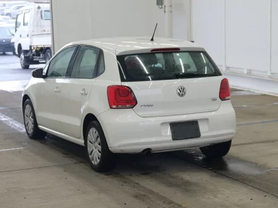 Volkswagen Polo  с аукциона в Японии
