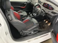 Peugeot 208 лот № 5556 оценка 3  с аукциона в Японии 3