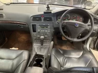 Volvo S60 лот № 5028 оценка 4  с аукциона в Японии 4