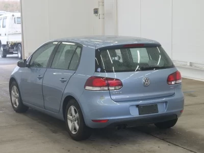 Volkswagen Golf  с аукциона в Японии