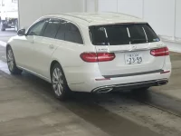 Mercedes-Benz E CLASS WAGON лот № 5017 оценка 4  с аукциона в Японии 1