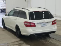 Mercedes-Benz E CLASS WAGON лот № 5014 оценка 4  с аукциона в Японии 1