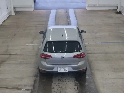 Volkswagen Golf  с аукциона в Японии
