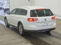 Volkswagen PSSAT ALLTRACK лот № 5030 оценка 4  с аукциона в Японии 1