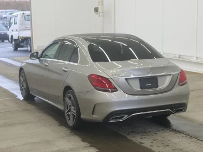 Mercedes-Benz C CLASS  с аукциона в Японии