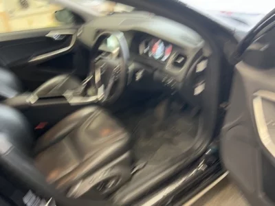 Volvo V60  с аукциона в Японии