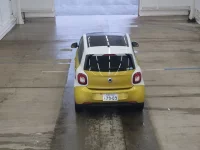 Smart FORFOUR лот № 2235 оценка 3.5  с аукциона в Японии 2