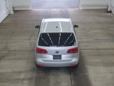 Volkswagen GOLF TOURAN  с аукциона в Японии