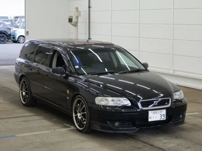 Volvo V70  с аукциона в Японии