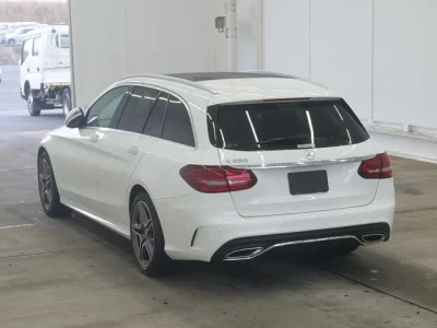 Mercedes-Benz C CLASS WAGON  с аукциона в Японии