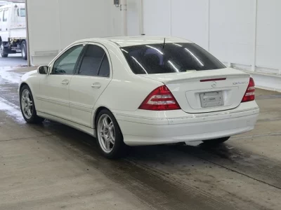 Mercedes-Benz C CLASS  с аукциона в Японии