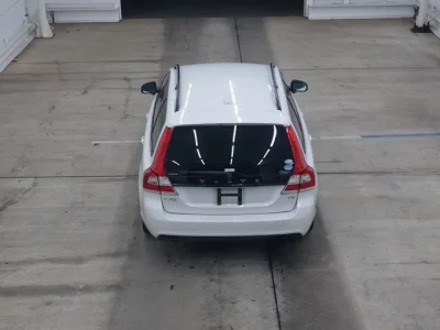Volvo V70  с аукциона в Японии