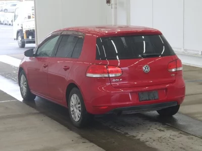 Volkswagen Golf  с аукциона в Японии