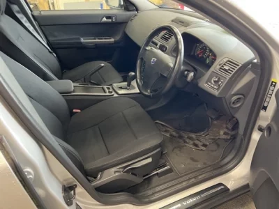 Volvo S40  с аукциона в Японии