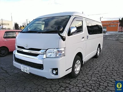 Toyota HiAce Van