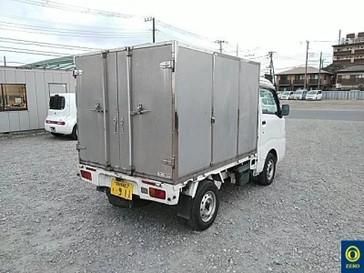 Daihatsu HIJET TRUCK  с аукциона в Японии