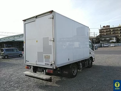 Hino DUTRO  с аукциона в Японии