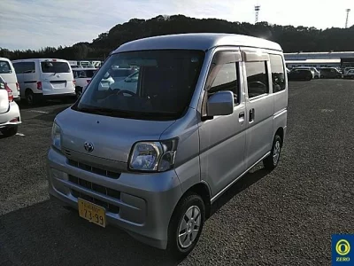 Toyota Pixis Van
