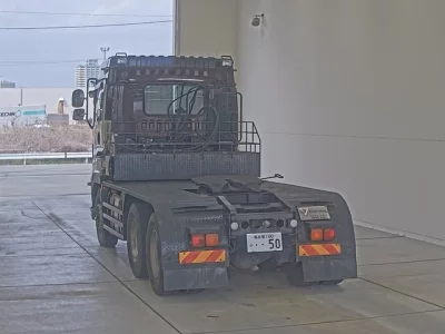 Isuzu GIGA  с аукциона в Японии