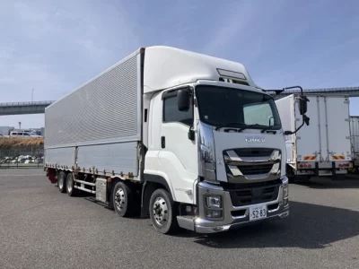 Isuzu GIGA  с аукциона в Японии