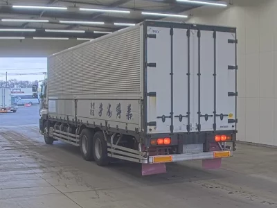 Isuzu GIGA  с аукциона в Японии