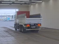 Isuzu GIGA лот № 12004 оценка 4  с аукциона в Японии 1