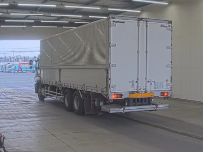 Isuzu GIGA  с аукциона в Японии