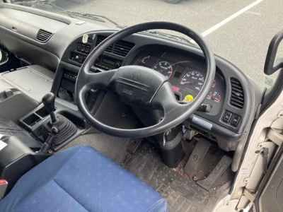 Isuzu GIGA  с аукциона в Японии