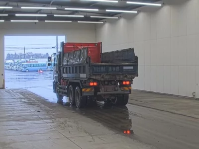 Isuzu GIGA  с аукциона в Японии