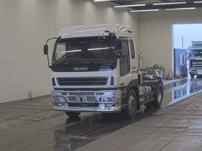 Isuzu GIGA  с аукциона в Японии