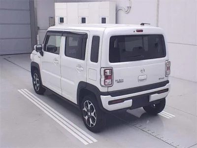 Mazda Flair Crossover