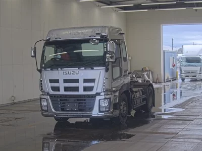Isuzu GIGA  с аукциона в Японии