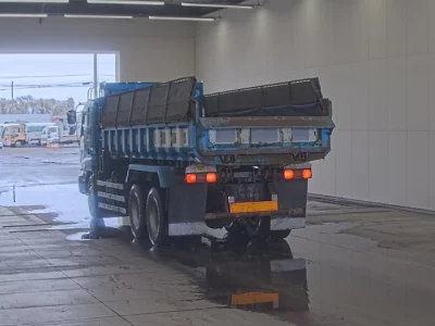 Isuzu GIGA  с аукциона в Японии