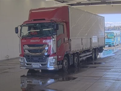 Isuzu GIGA  с аукциона в Японии