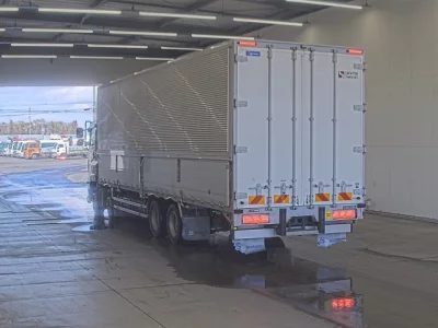 Isuzu GIGA  с аукциона в Японии