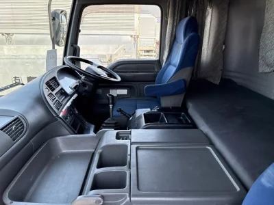 Isuzu GIGA  с аукциона в Японии