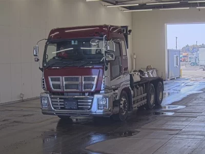 Isuzu GIGA  с аукциона в Японии