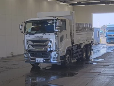 Isuzu GIGA  с аукциона в Японии