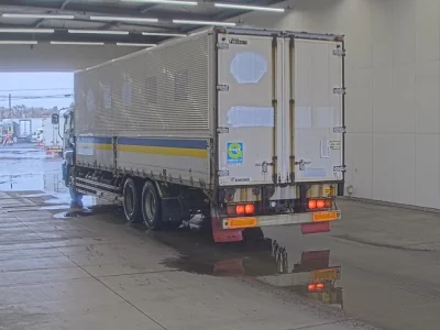 Isuzu GIGA  с аукциона в Японии