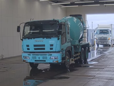 Isuzu GIGA  с аукциона в Японии