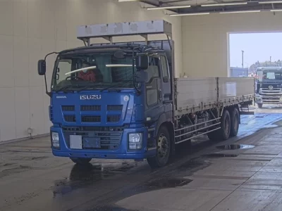 Isuzu GIGA  с аукциона в Японии