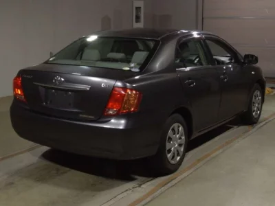 Toyota COROLLA AXIO  с аукциона в Японии