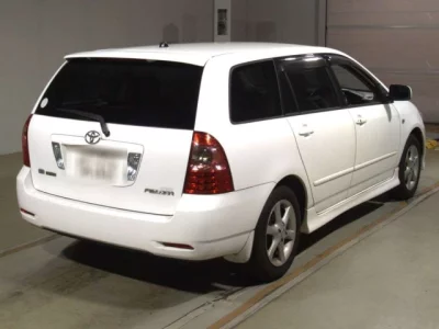 Toyota COROLLA FIELDER  с аукциона в Японии