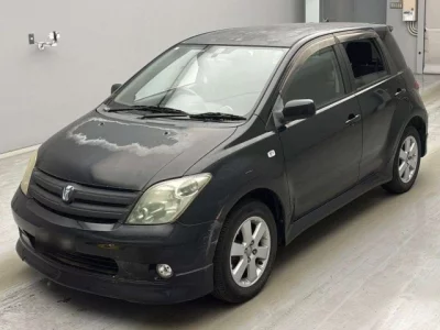 Toyota IST