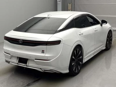 Toyota Crown Crossover